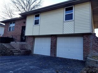 60 Ellington St, Holt, MO 64048