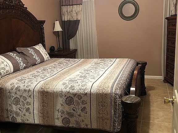 5th image of 6011 Bradford Ct