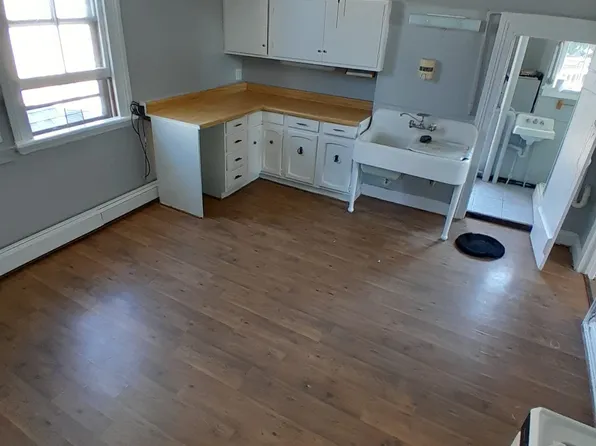 56 Calhoun Ave #1, Bridgeport, CT 06604