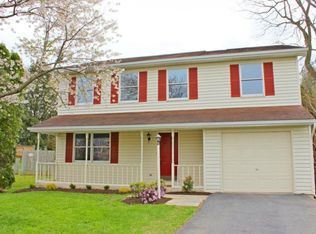 120 Townhouse Ln, Lancaster, PA 17603