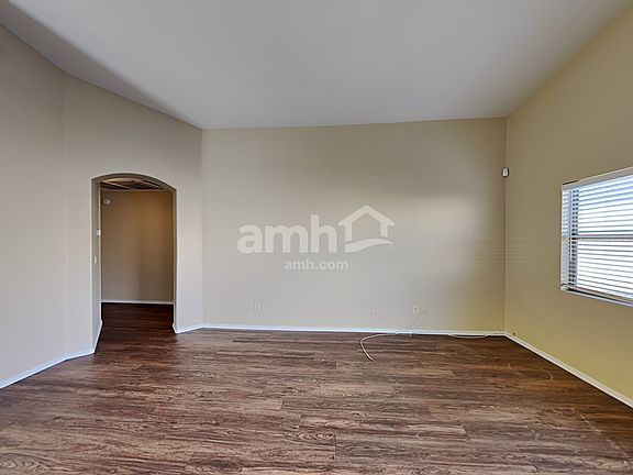 5th image of 5073 E Butterweed Dr