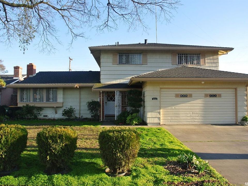 1st image of 334 Coventry Dr