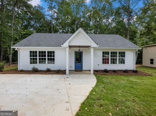 8079 Beachwood Dr, Murrayville, GA