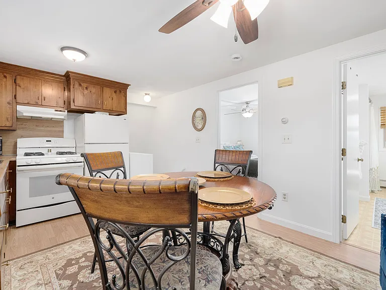 45 E St #2 — Photo 3