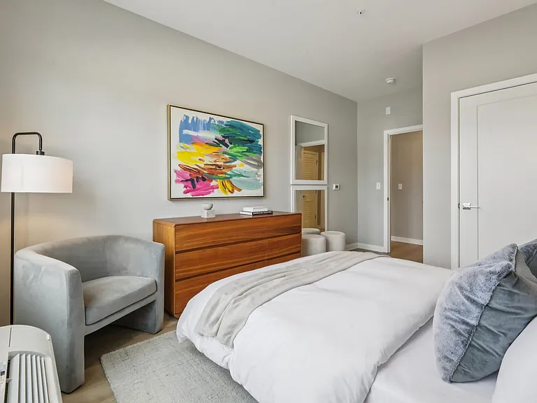 968 Bonnel Ct — Photo 10