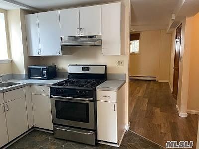 1st image of 611 W Broadway APT 1