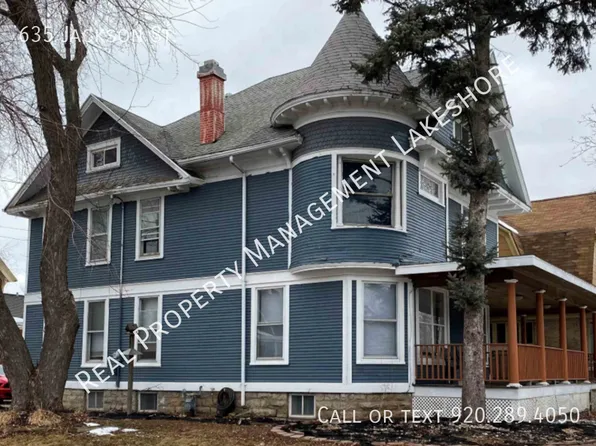 635 Jackson St, Oshkosh, WI 54901