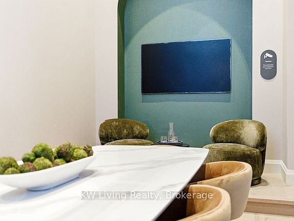 4th image of 36 Olive Ave #809