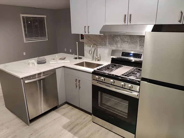 4 Alta Ct — Photo 1