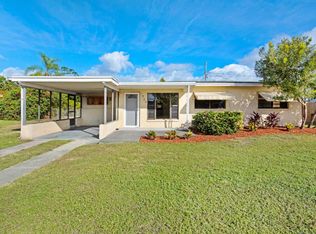 1902 Adams Ave, Melbourne, FL 32935