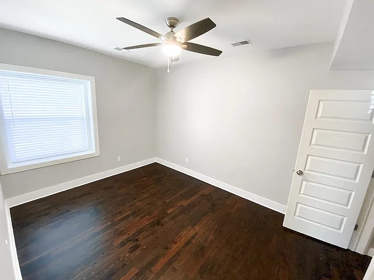 3726 Washington | Charming Updated Apartment — Photo 47