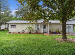 704 4th Ave, Wildwood, FL 34785
