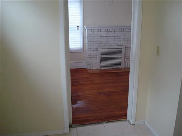 411 41st St W — Photo 12