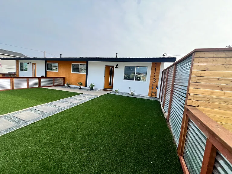 1113 Cypress Ave — Photo 43