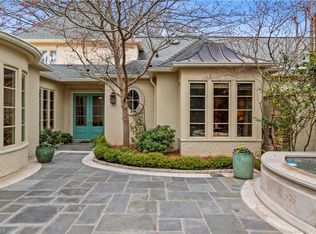 8 Graylyn Place Ct, Winston Salem, NC 27106