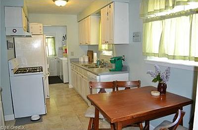 3rd image of 33833 Willowick Dr