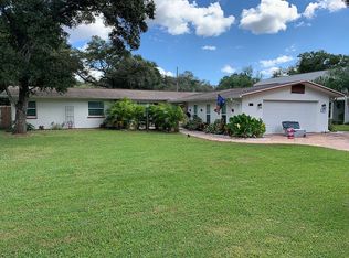 47 Arnoni Dr, Dunedin, FL 34698