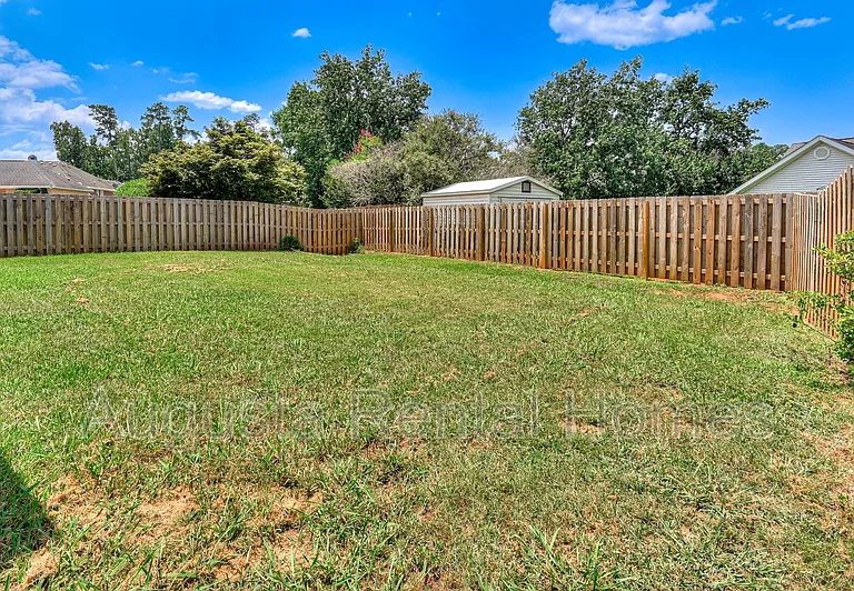 208 Stonington Dr — Photo 49
