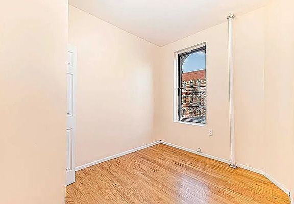 5th image of 133 Avenue C APT 1A