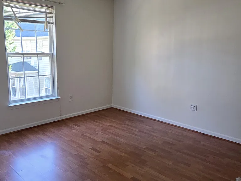 19225 Wheatfield Dr — Photo 15