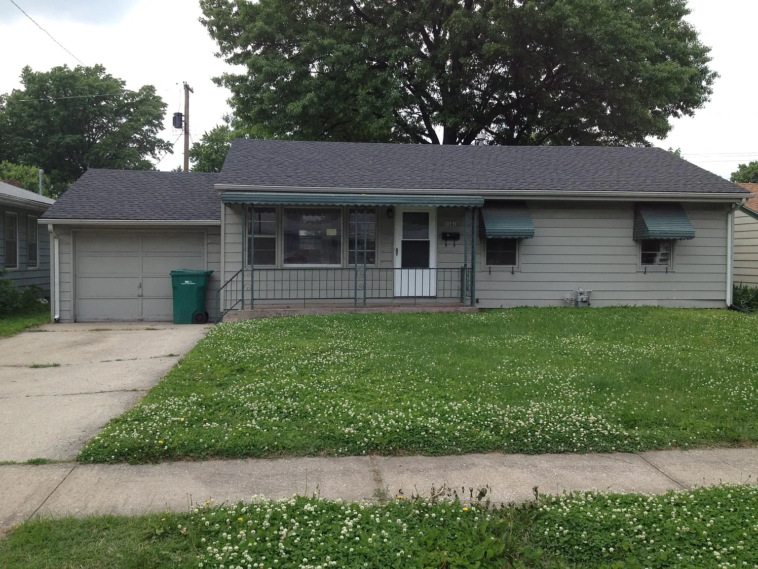 3161 Aubrey Ave photo 1