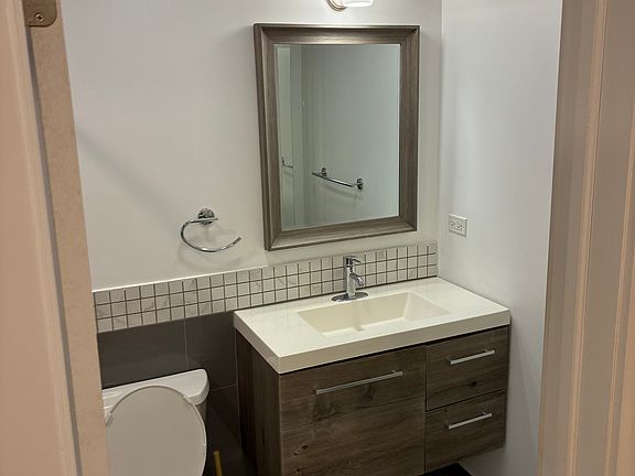 4th image of 5733 W Grover St APT 1F