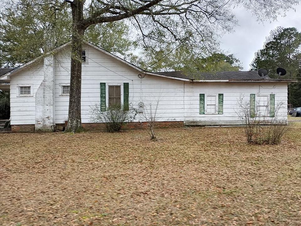 2nd image of 688 Pineville Rd