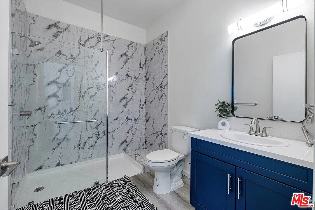 Studio, 1.0 bath, 335 sqft, $1,800 — Photo 4
