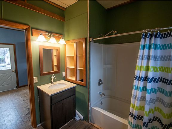 21st image of this home