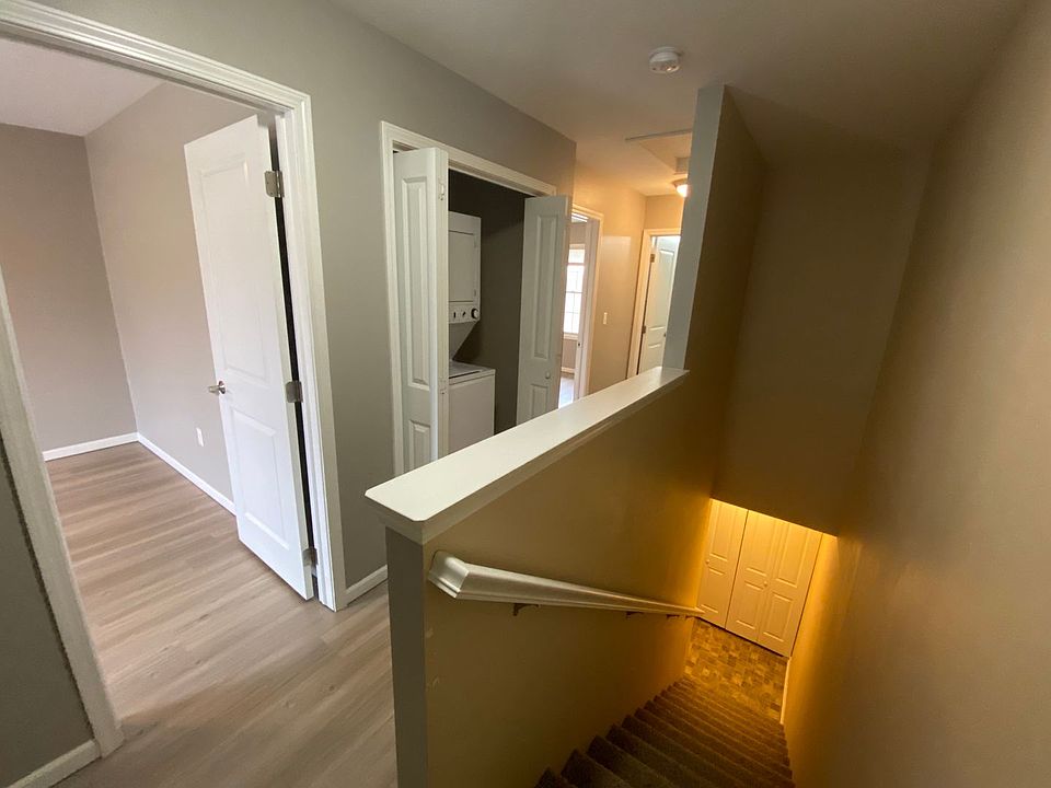 Fox Run Townhomes 3 808 E Lincoln Ave Indianola IA Zillow