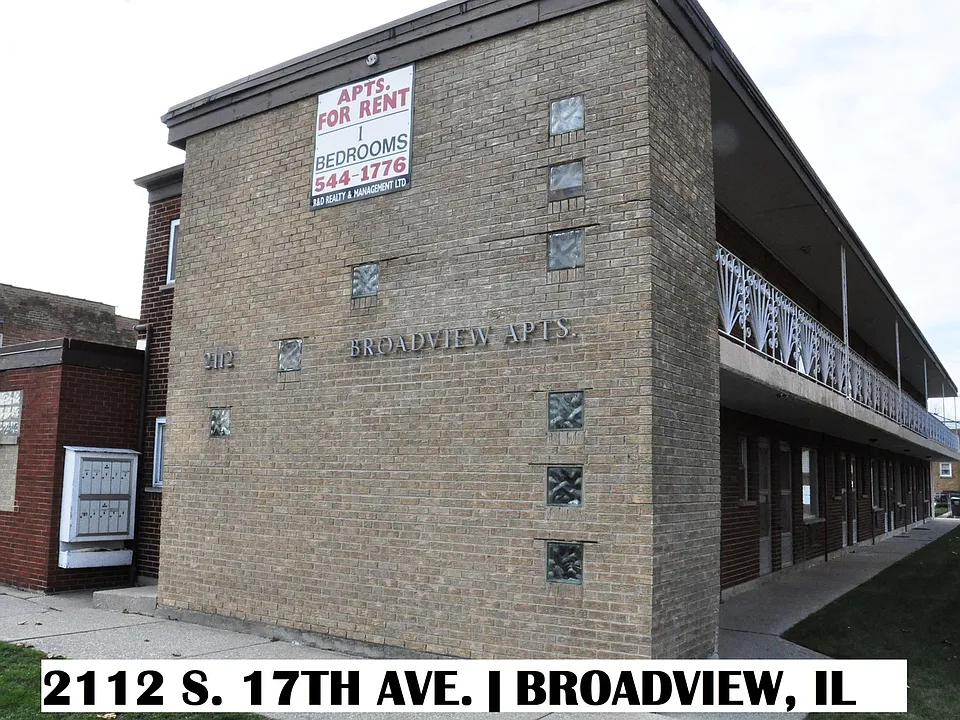 2112 S 17th Ave