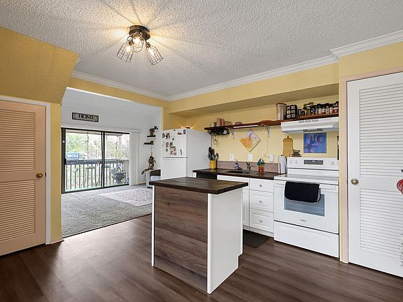 3rd image of 12900 Walden Rd APT 702G