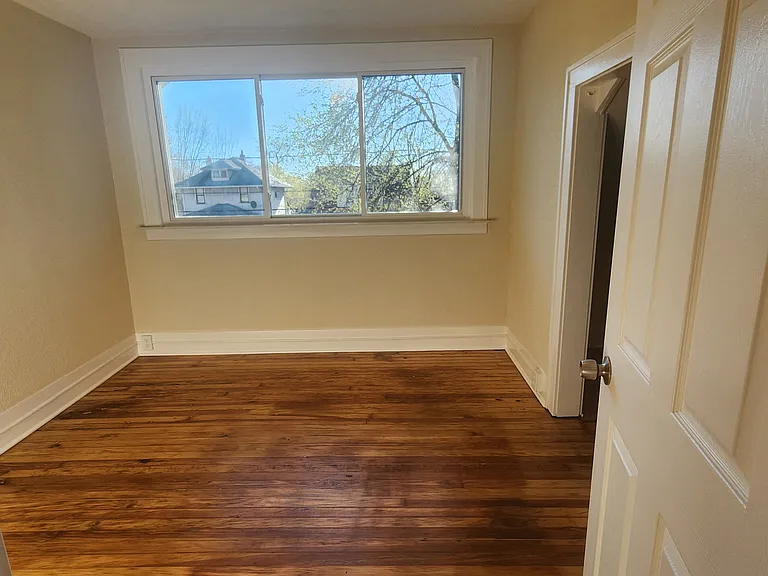 43 Dwight Ave — Photo 17