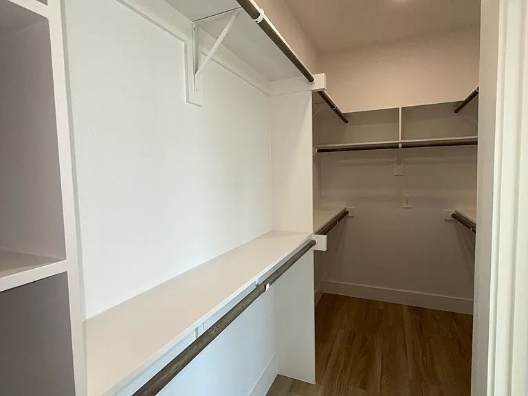 5608 Mesa Cir — Photo 6