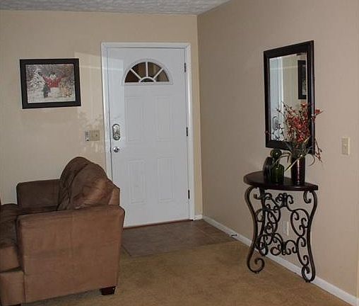 4th image of 645 W Sunset Dr