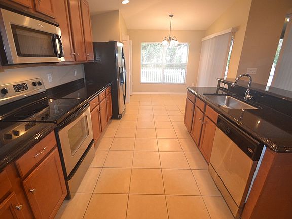 5th image of 6631 Bluff Meadow Ct