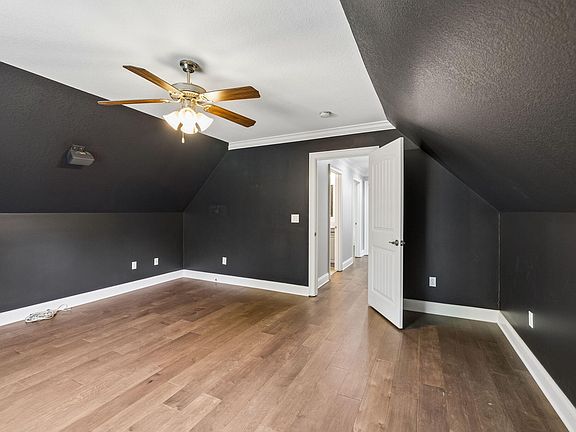 63rd image of 10514 E Brainerd Rd