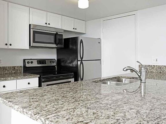 2nd image of 433 W New England Ave APT 307