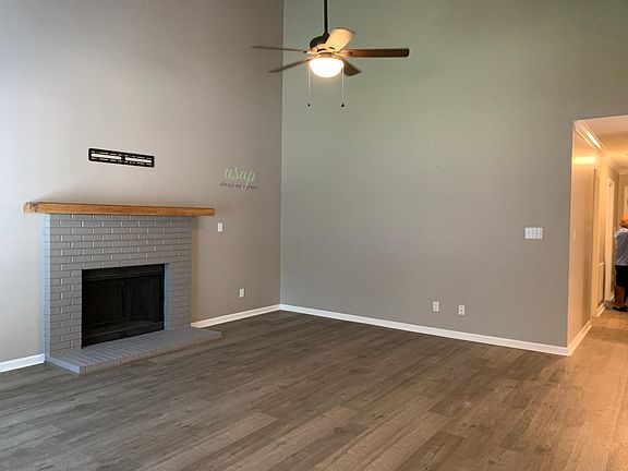 3rd image of 2636 Thurrock Dr
