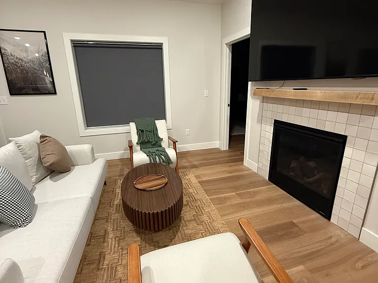 2015 Cureton Dr #A — Photo 12