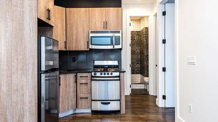 Rented by Nooklyn NYC LLC | media 20