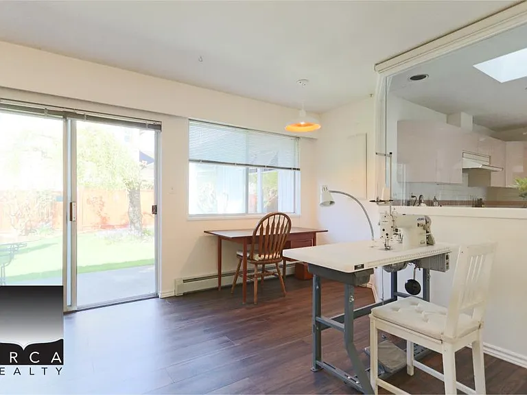6400 Dakota Dr — Photo 13