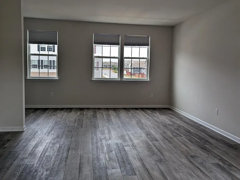 170 Vespucci Ln — Photo 4