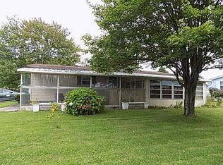 502 Lark Ln, Apollo, PA 15613