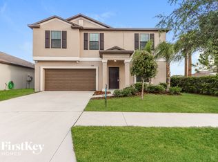 9660 Sage Creek Dr, Ruskin, FL 33573