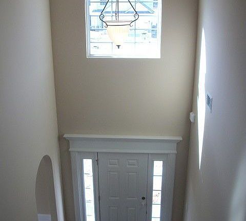 4th image of 17 Murray Ave