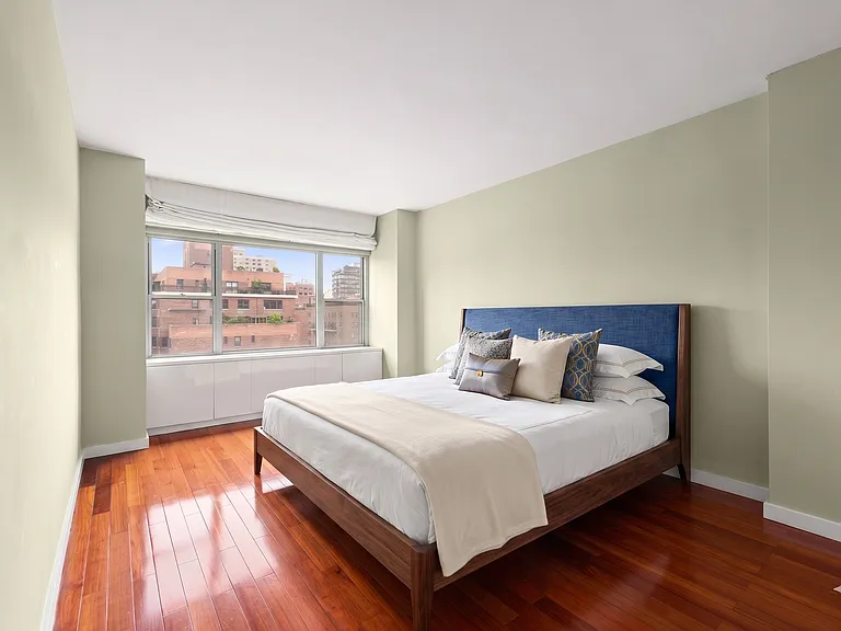 340 E 64th St #10/11J — Photo 15