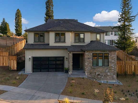 4th image of 1920 Carlile Place