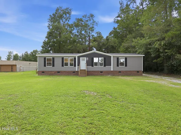 939 Nc 306 Highway N, Grantsboro, NC 28529