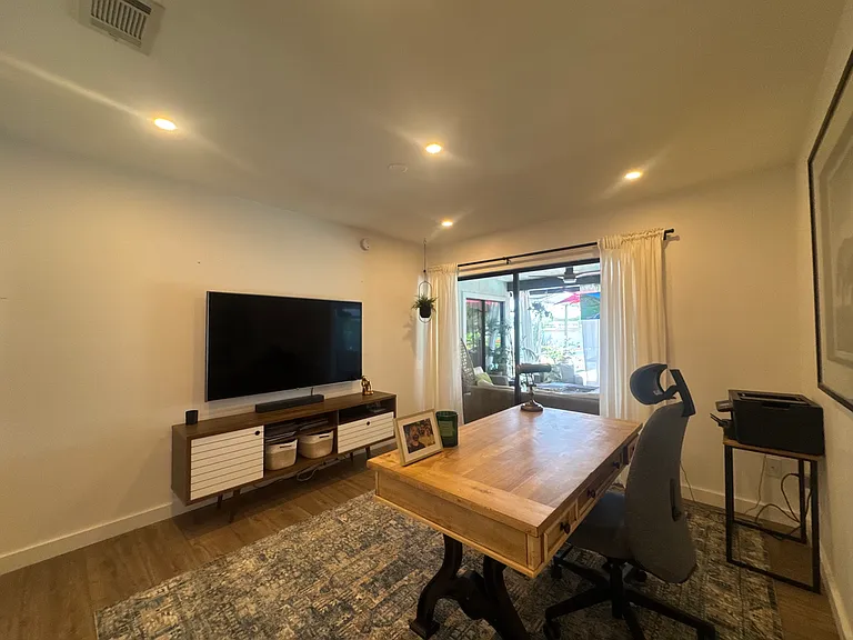 Bedroom 3 / Home Office